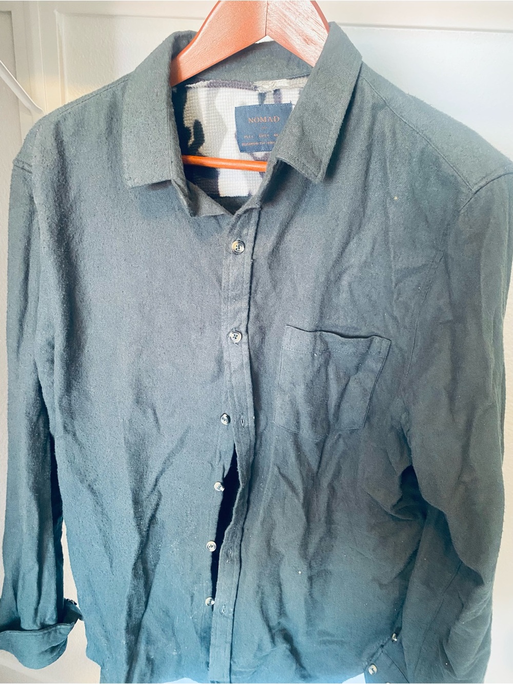 Nomad Men's Button-Down Shirt in Forest Green
